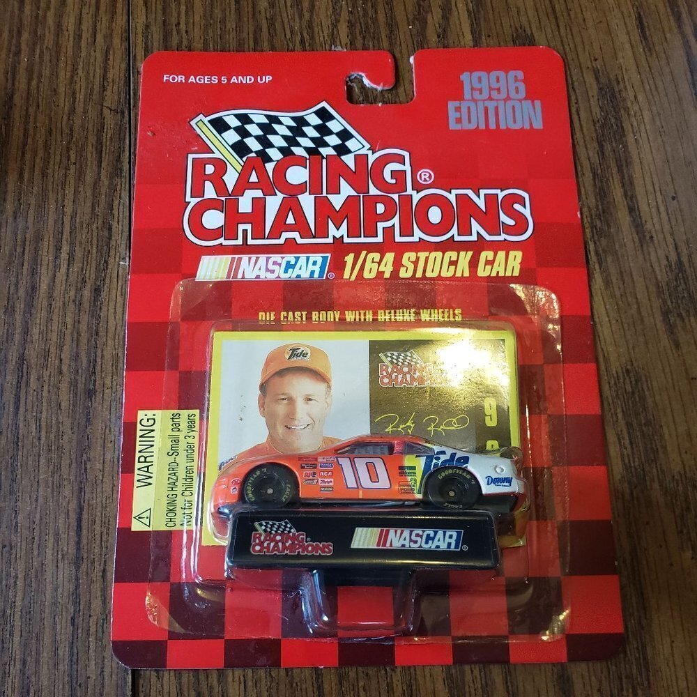 Vintage NASCAR Racing Champions 1996 Edition Ricky Rudd #10 Tide Car 1:64